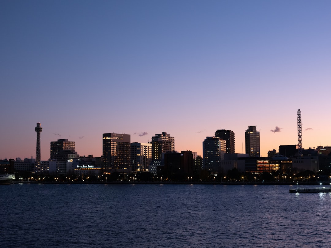 Beach wedding flowers